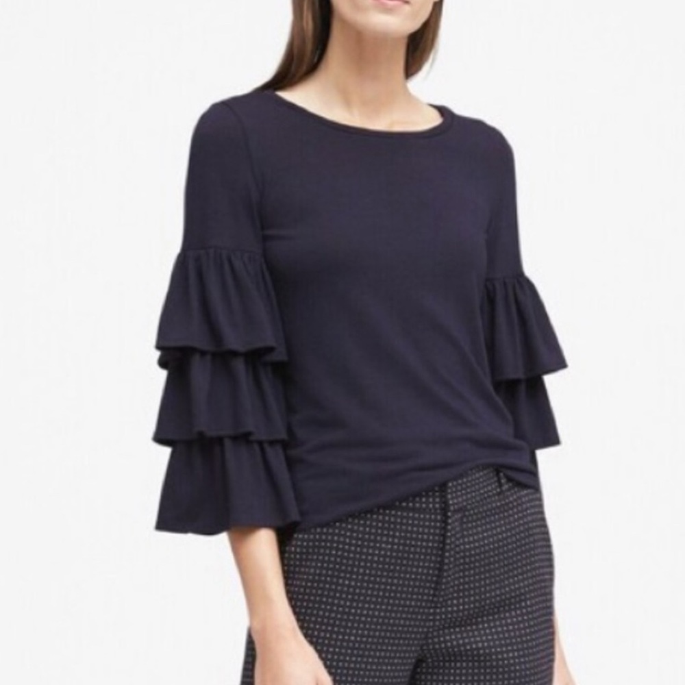 Banana Republic gray grey ruffled long sleeve shirt large